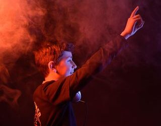 DJ Pops, 13 ans se prépare pour Tomorrowland !